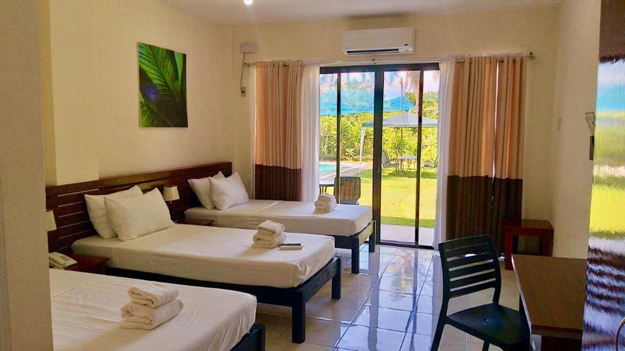 Fernando'S Hotel Sorsogon Esterno foto